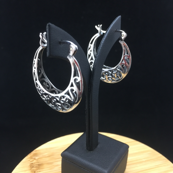 Silver Earrings   E52
