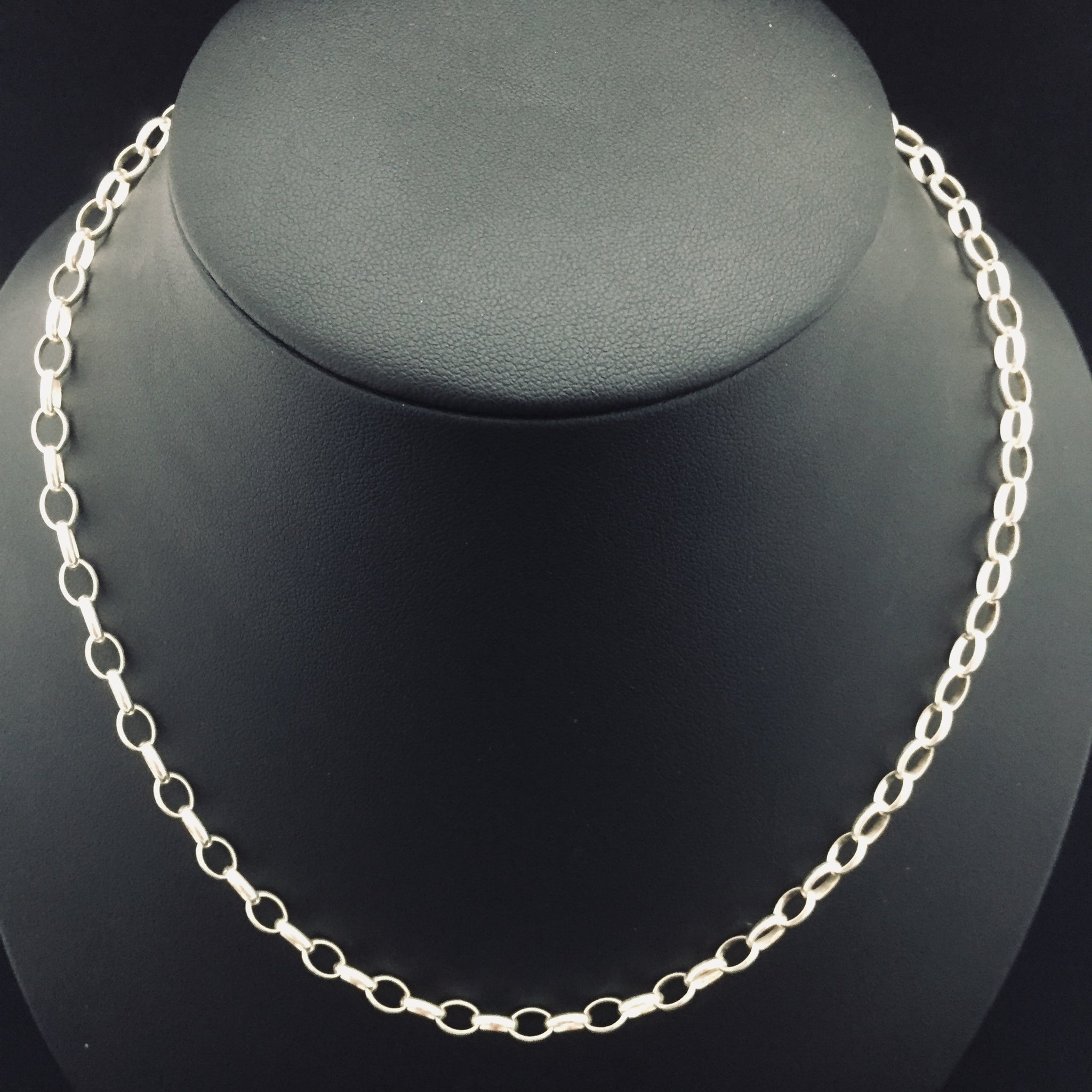 Silver Oval Belcher Chain by Wicked Willie s Jewellery Wicked Willies Jewellery