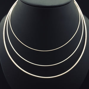 Silver Round Omega Snake Choker