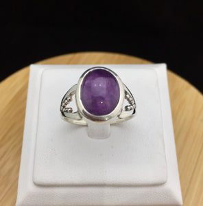 Amethyst Ring   STR 38